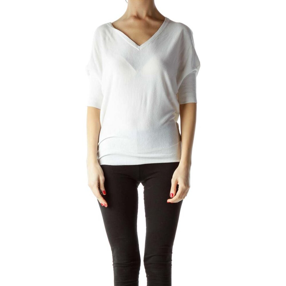 BCBGeneration White V-Neck Knit Top - Picture 1 of 3
